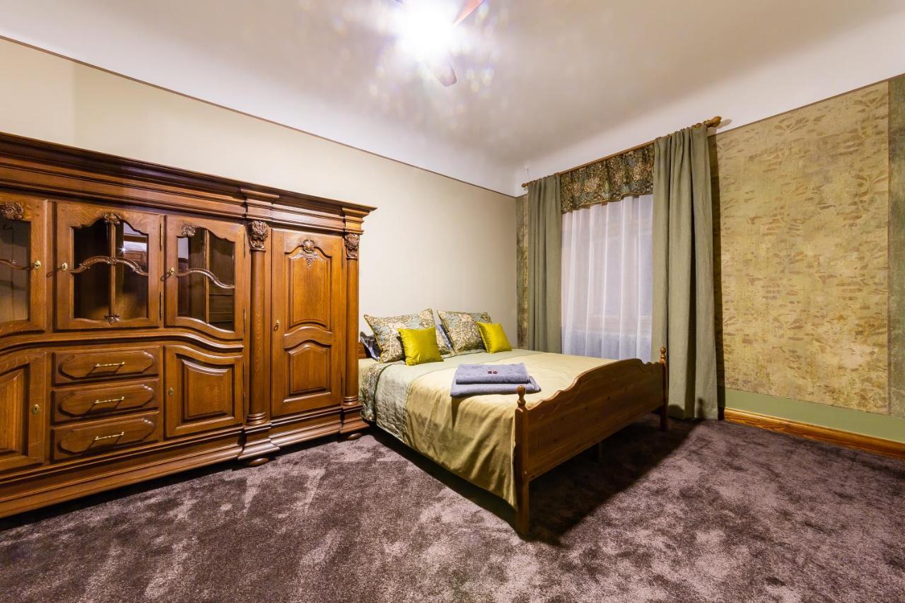 Ancient Storie'S Ap 65Sqm Renovated Free Parking Daire Riga Dış mekan fotoğraf