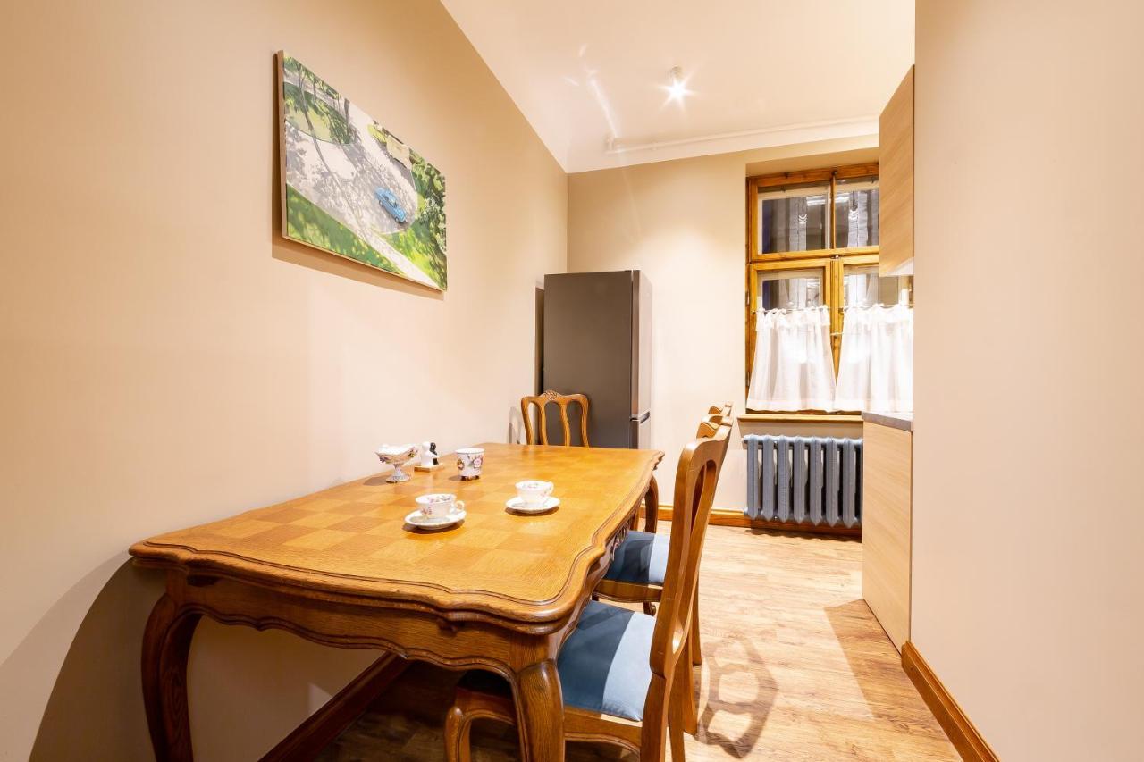 Ancient Storie'S Ap 65Sqm Renovated Free Parking Daire Riga Dış mekan fotoğraf